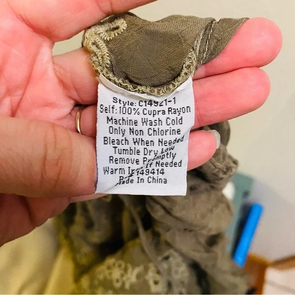 JOHNNY WAS Olive Green Whimsigoth Embroidered Side Tie Peasant Blouse Bohemian - Picture 5 of 6